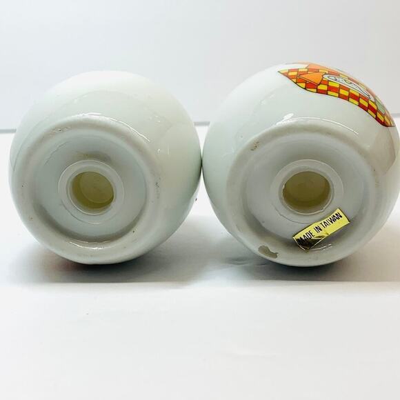 VTG 90s Ziggy Small Salt & Pepper Shaker Set Egg Shaped “Keep the Sunny Side Up” - Picture 6 of 10